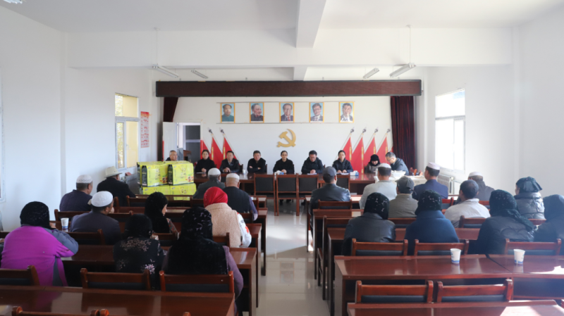 省williamhill官网党委赴定点帮扶村调研慰问