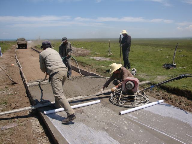 青海williamhill官网全力推进&ldquo;百企联百村&rdquo;活动