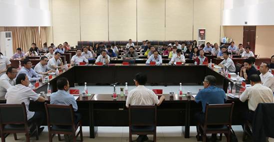 省国资委党委副书记、副主任陈志忠 在青海williamhill官网讲专题党课