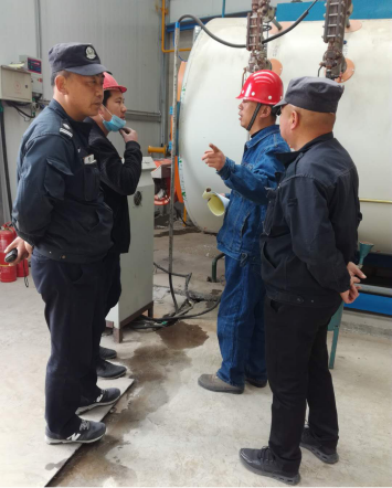 狠抓安全生产  强化安全基础	&ensp;